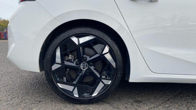 Vauxhall Astra 1.6 Plug-in Hybrid GSe 5dr Auto Hatchback